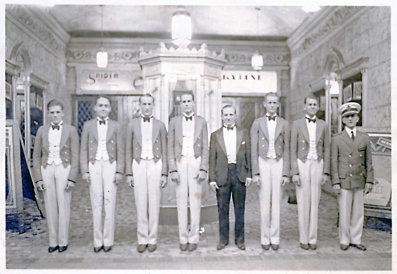 Bright (second from right) at the Capital Theater Miami 1933
