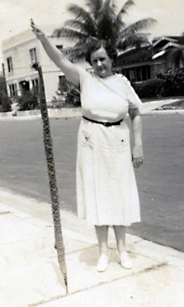 Sallie Texie Johnson Miami 1930 with Rattlesnake